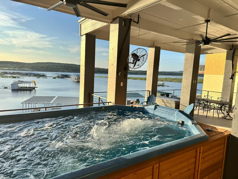 Lake Travis Luxe
